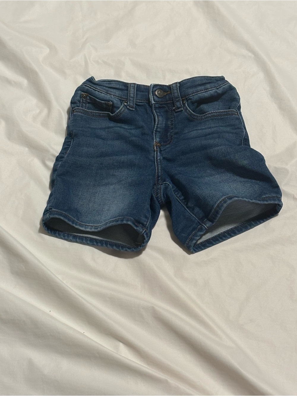 Kidpik Boys Size 4 Stretch Denim Jean Shorts Medium Wash